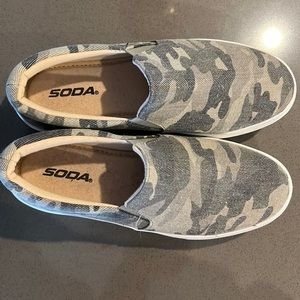 Camo soda shoes